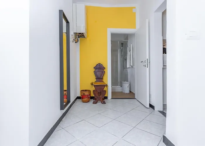 Piombo Giallo - Affitti Brevi Italia Daire Cenova